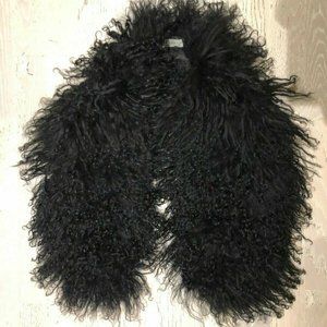 LK Bennett black shearling collar 45inches long